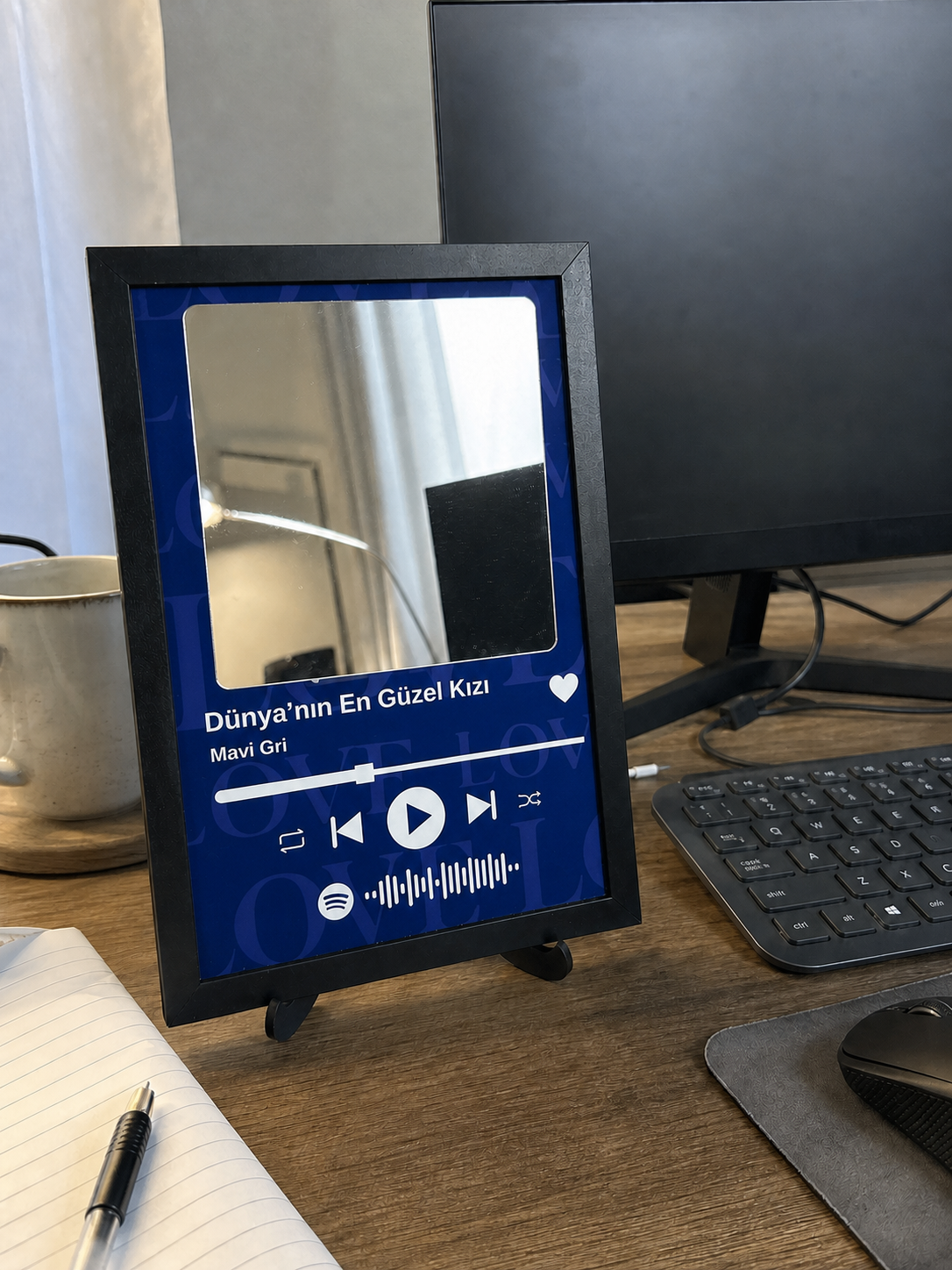 Spotify Makyaj Tablosu Dünya’nın En Güzel Kızı Aynası